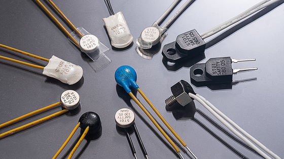 ST01 বিমেটালিক থার্মোস্ট্যাট ST11 থার্মোস্ট্যাট ST06 তাপমাত্রা সুরক্ষা তাপমাত্রা নিয়ন্ত্রিত সুইচ