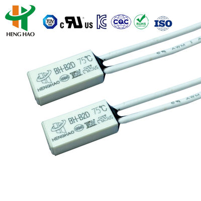 অটো রিসেট মিনি থার্মাল সুইচ 30 ~ 150 °C অপারেটিং তাপমাত্রা 24V ডিসি ভোল্টেজ রেটিং এবং 10000 জীবন সময়